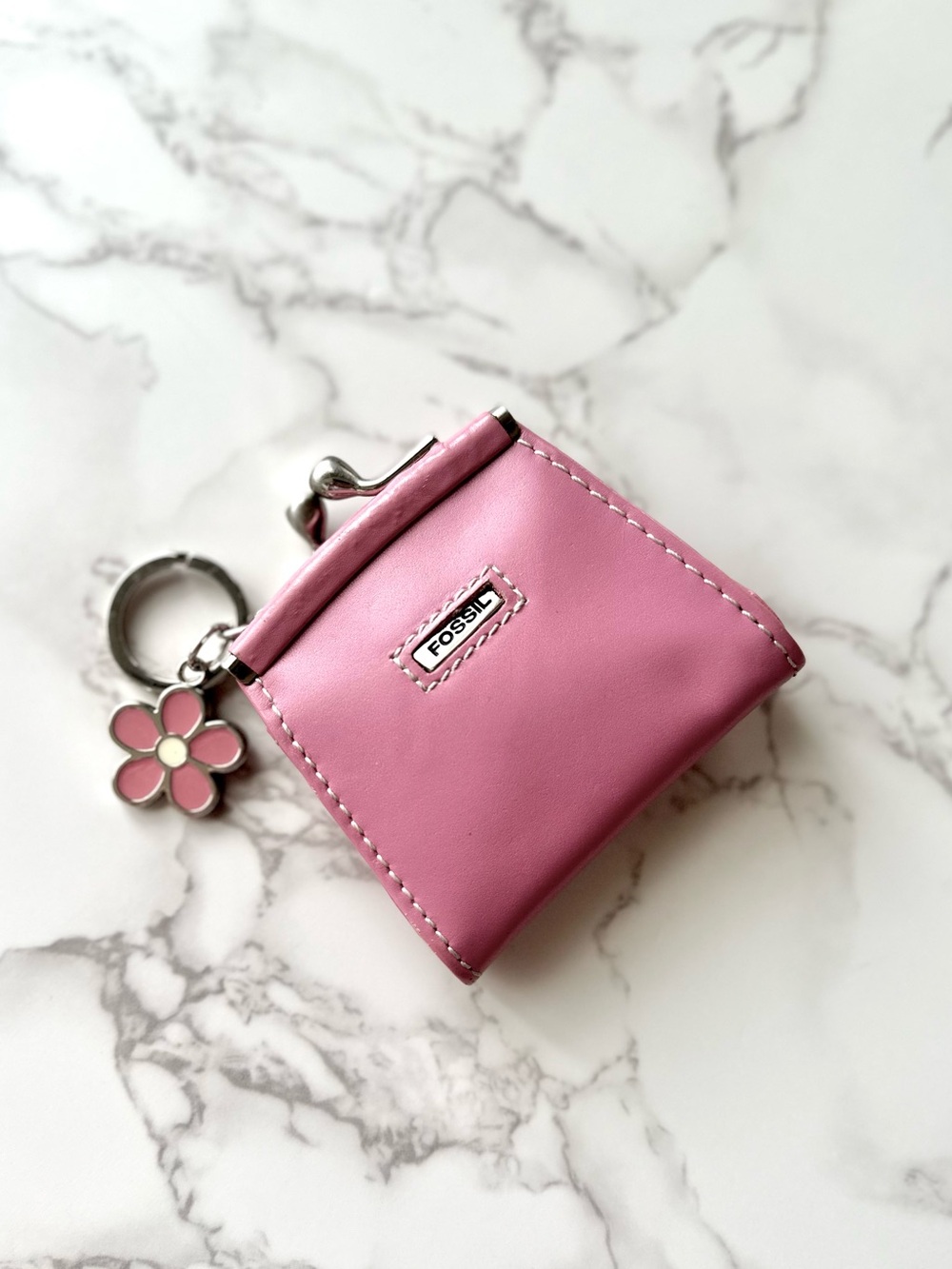 FOSSIL • Genuine Leather Pink Coin Purse with Flower Keychain - Picture 5 of 5